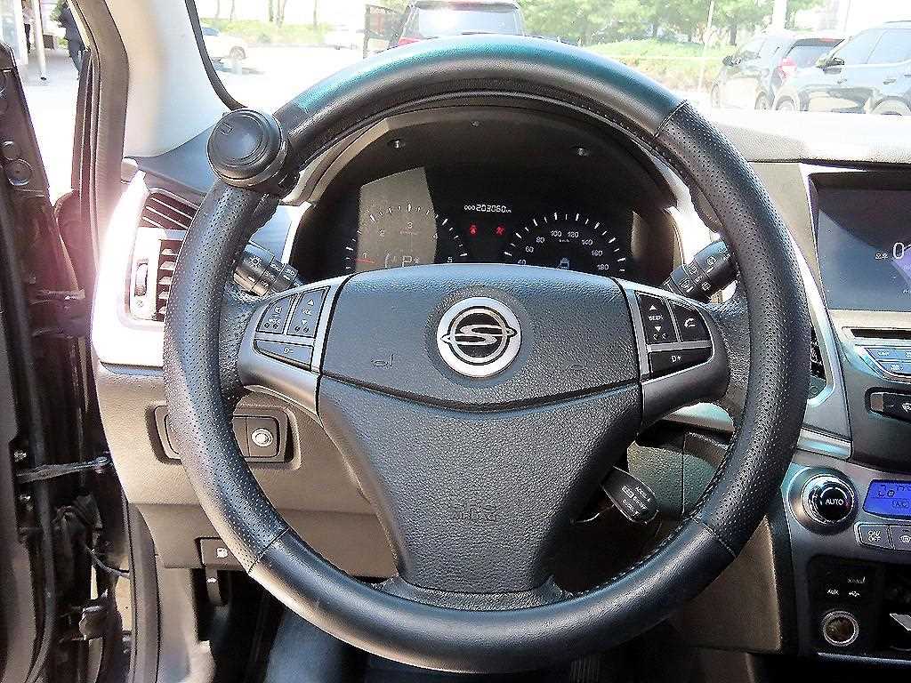 Ssangyong Korando - Vista 10