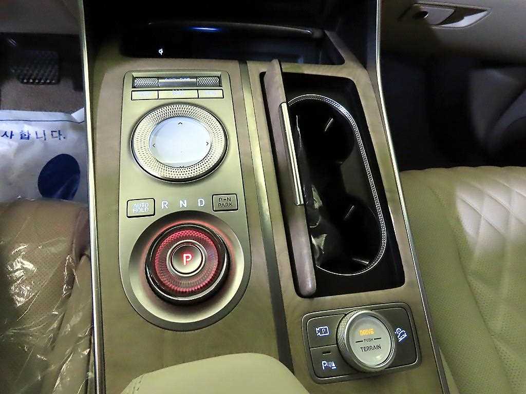 Genesis GV80 2022 Blanco - Importación desde Corea - HF Imports Iquique - Foto 14