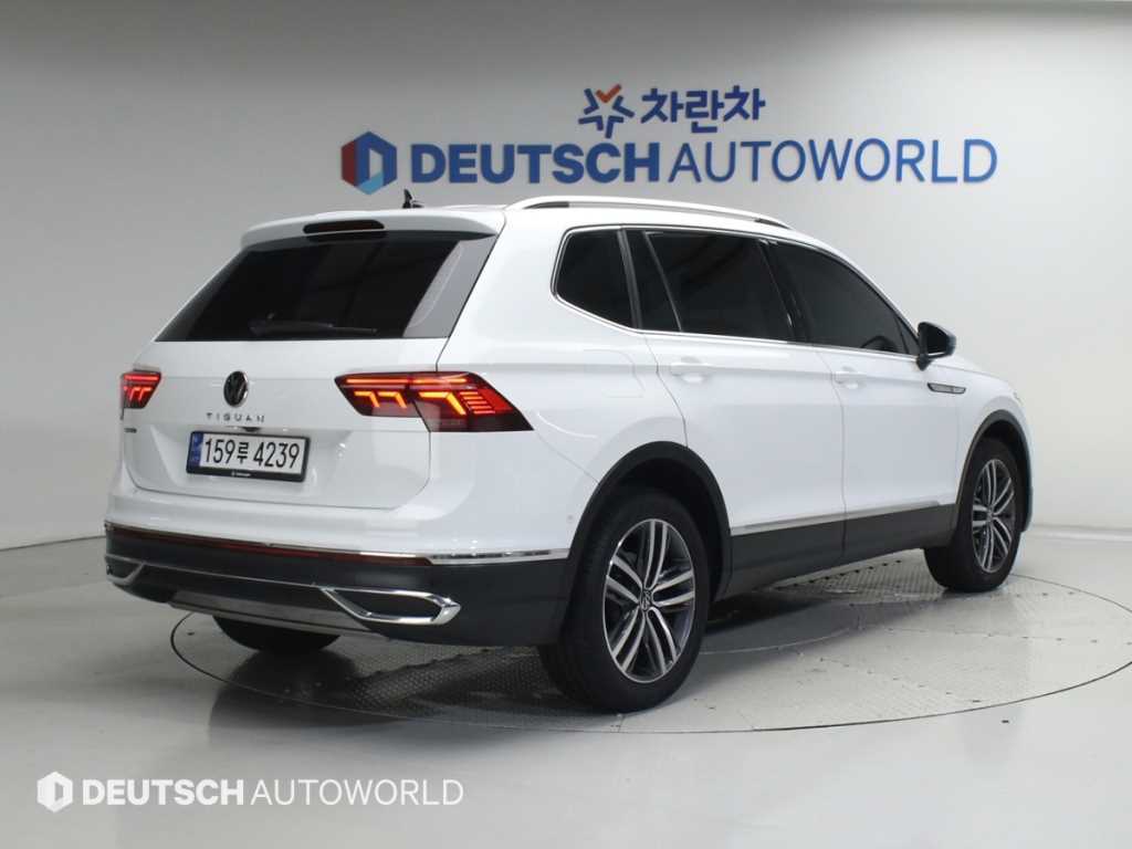 Volkswagen Tiguan - Vista 2