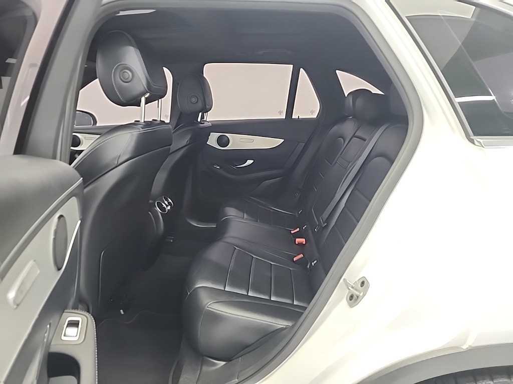 Mercedes Benz GLC Class 2021 Blanco - Importación desde Corea - HF Imports Iquique - Foto 13
