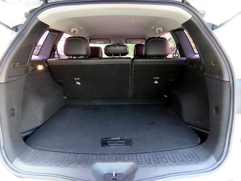 SAMSUNG QM6 2017 Blanco - Importación desde Corea - HF Imports Iquique - Foto 18