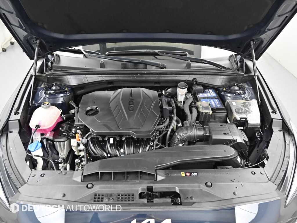 KIA K8 - Vista 8