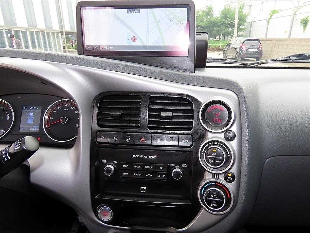 Small Truck Normal Box(High Deck) 2024 Blanco - Importación desde Corea - HF Imports Iquique - Foto 16