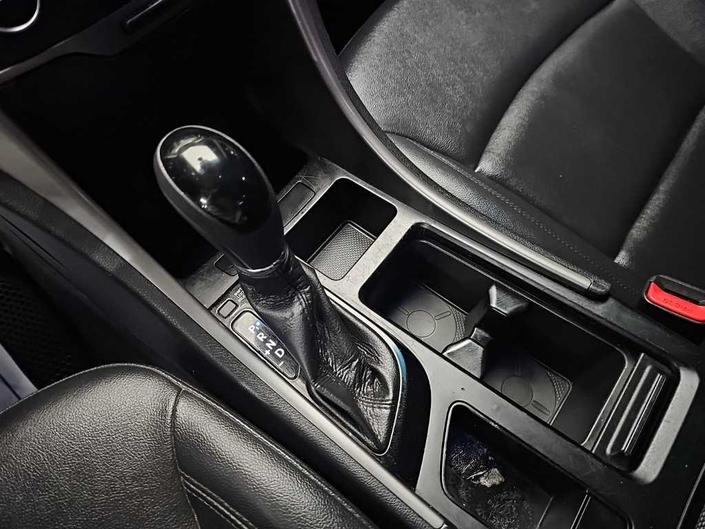 HYUNDAI Sonata - Vista 10