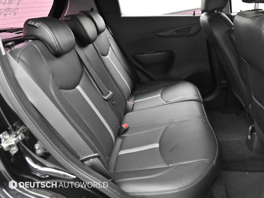 Chevrolet Spark 2018 Negro - Importación desde Corea - HF Imports Iquique - Foto 14