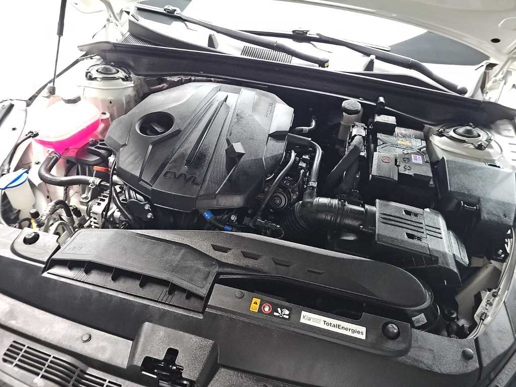 KIA K5 - Vista 7