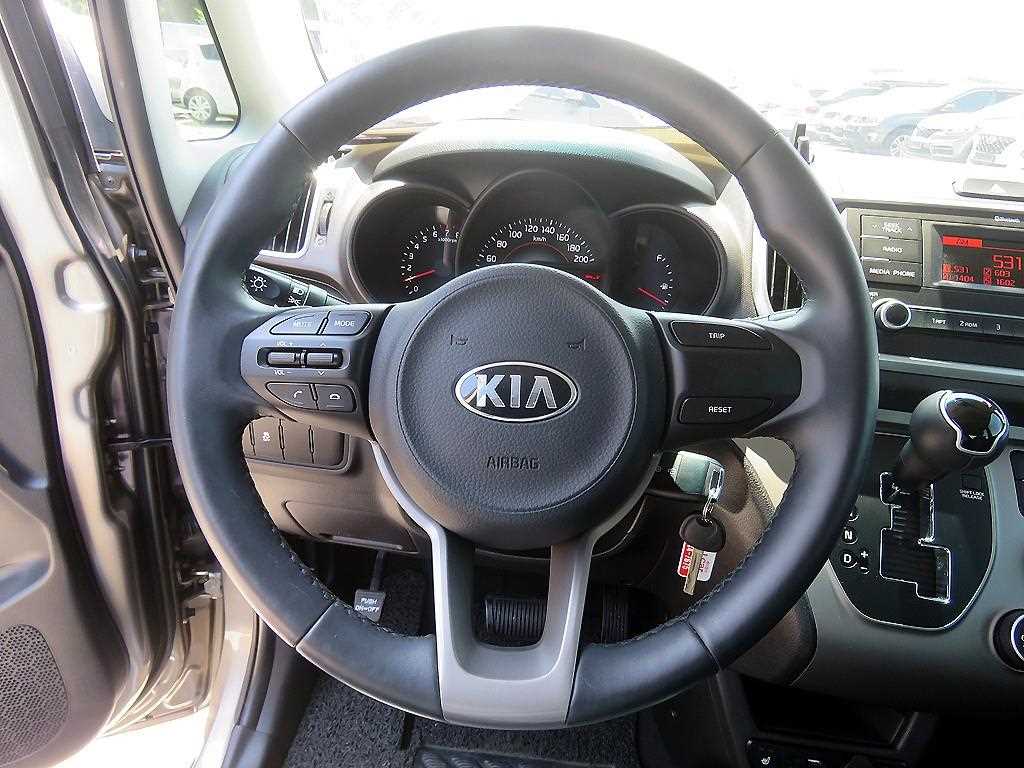 KIA Ray 2019 Gris - Importación desde Corea - HF Imports Iquique - Foto 14