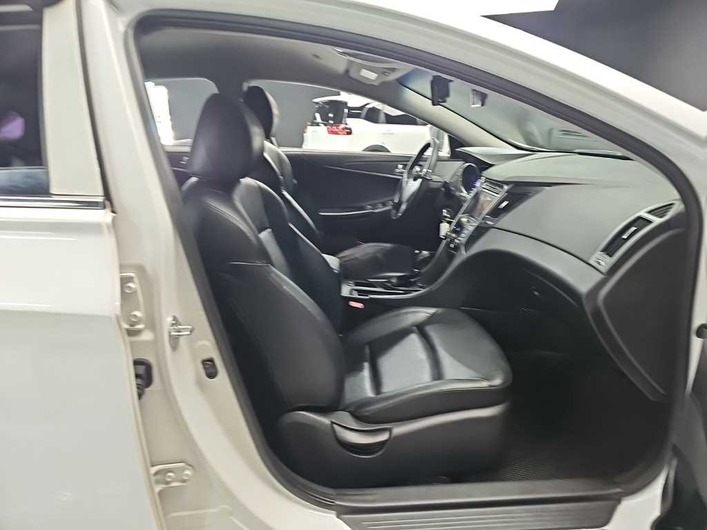 HYUNDAI Sonata 2012 Blanco - Importación desde Corea - HF Imports Iquique - Foto 20