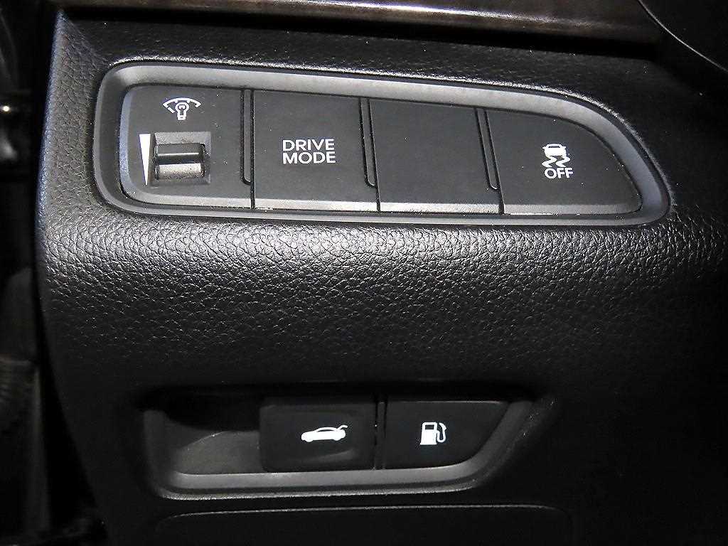 HYUNDAI Grandeur 2015 Negro - Importación desde Corea - HF Imports Iquique - Foto 17