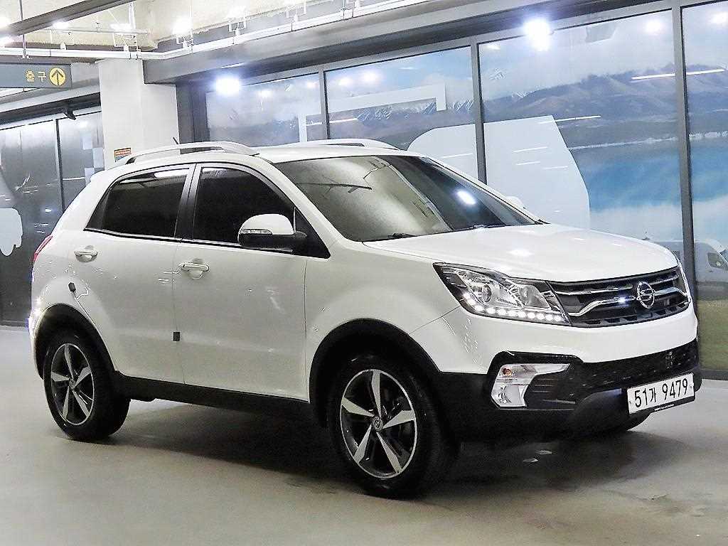 Ssangyong Korando 2017 Blanco - Importación desde Corea - HF Imports Iquique - Foto 1