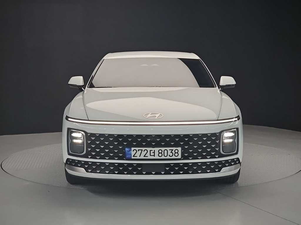 HYUNDAI Grandeur - Vista 2