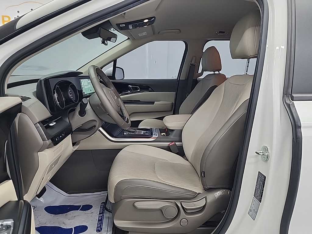 KIA Carnival 2023 Blanco - Importación desde Corea - HF Imports Iquique - Foto 13