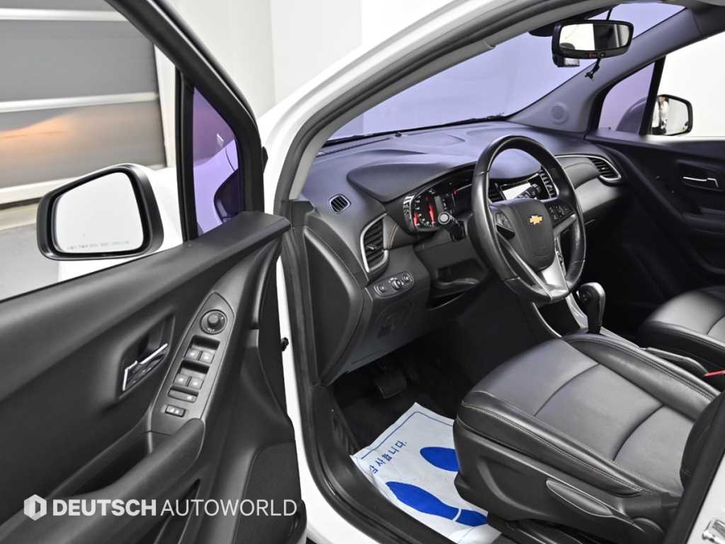 Chevrolet Trax 2018 Blanco - Importación desde Corea - HF Imports Iquique - Foto 13