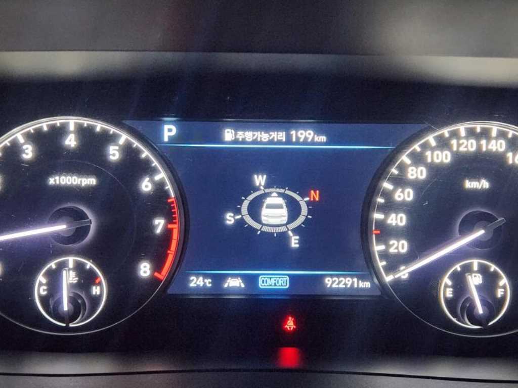 Genesis G90 - Vista 3