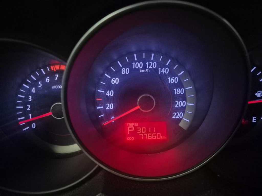 KIA Forte - Vista 8