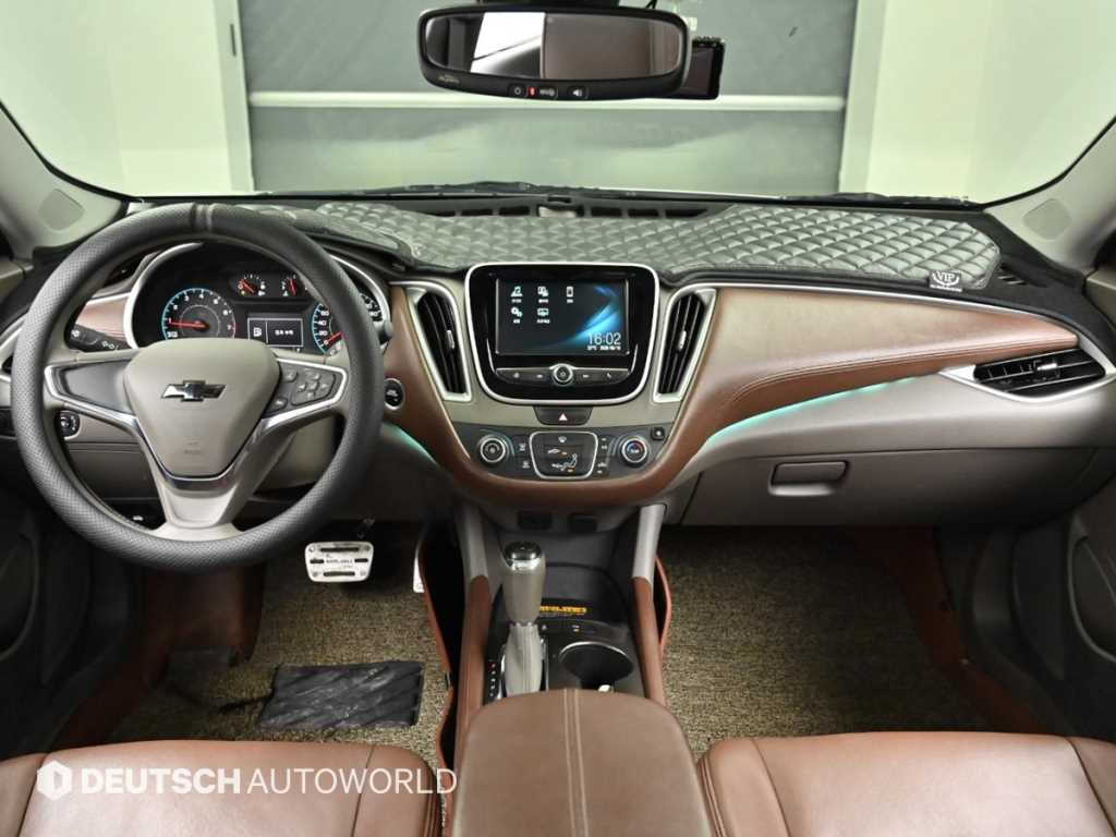 Chevrolet Malibu - Vista 9