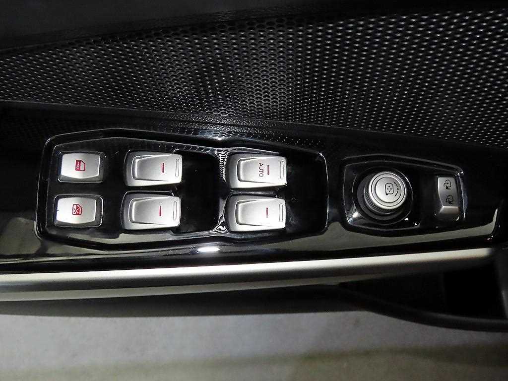 Ssangyong Tivoli 2015 - Importación desde Corea - HF Imports Iquique - Foto 15