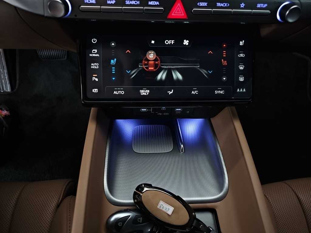 HYUNDAI Grandeur - Vista 12
