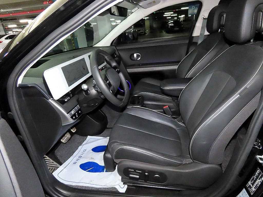 HYUNDAI Ioniq 5 - Vista 8