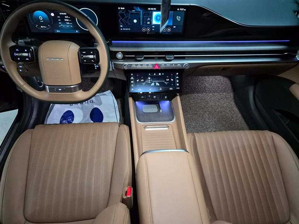 HYUNDAI Grandeur - Vista 12