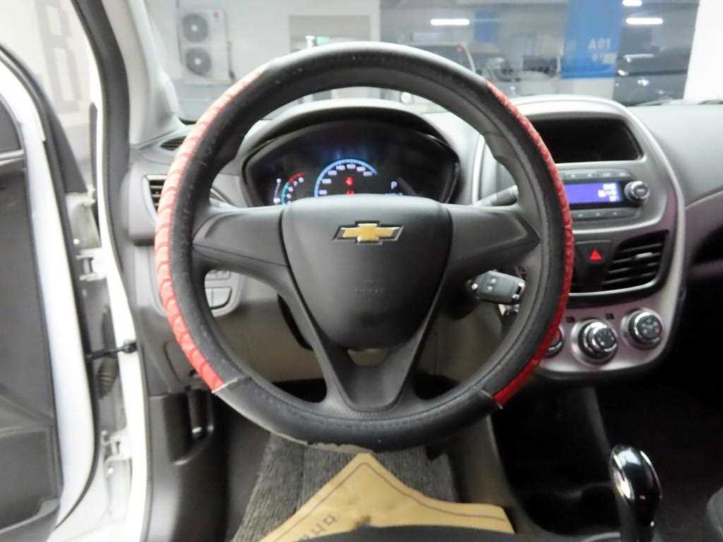 Chevrolet Spark - Vista 9