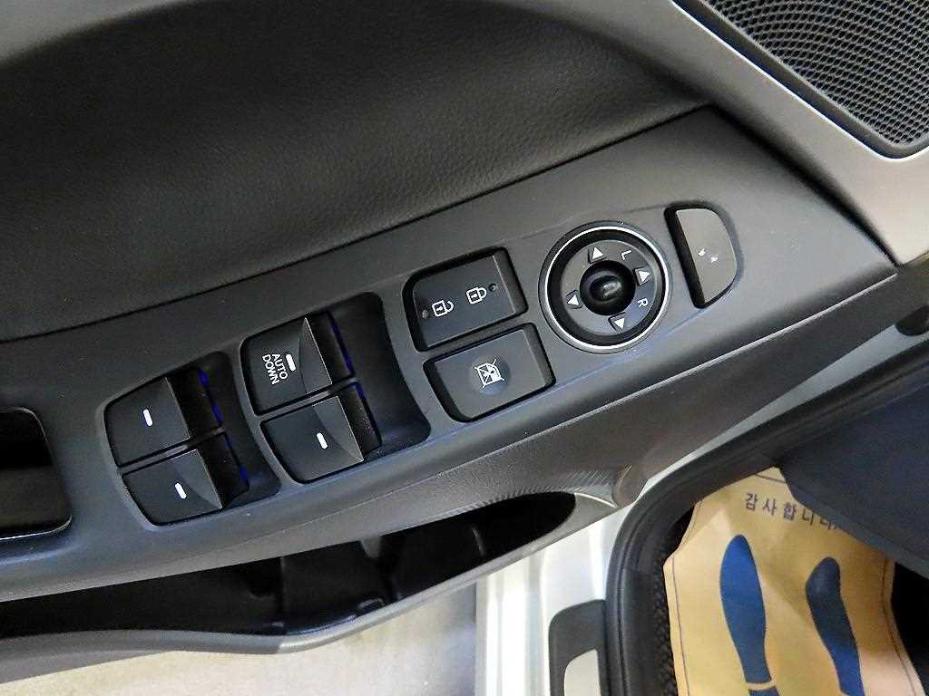 HYUNDAI Avante 2015 Plateado - Importación desde Corea - HF Imports Iquique - Foto 15