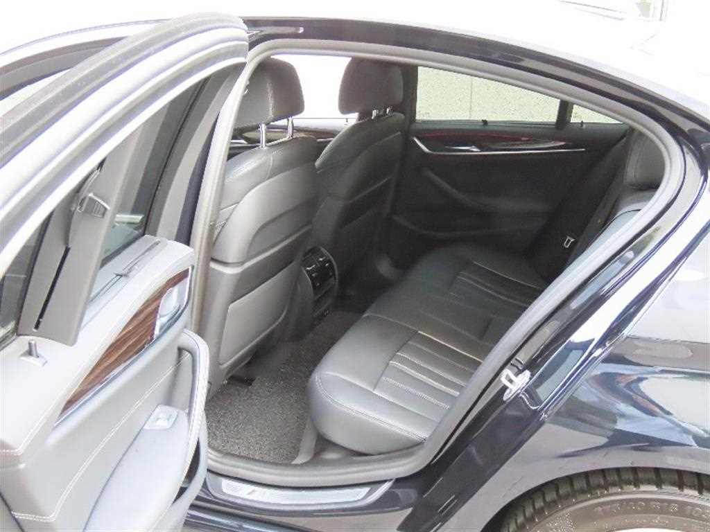 BMW 5 Series 2022 - Importación desde Corea - HF Imports Iquique - Foto 16