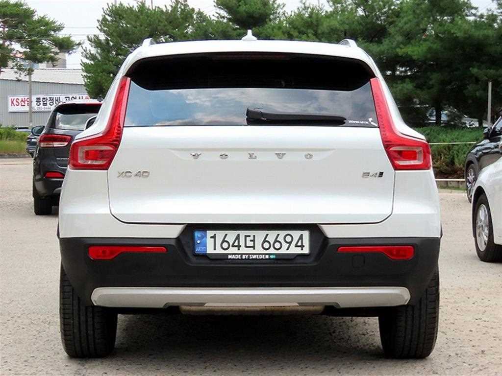 Volvo XC40 - Vista 2