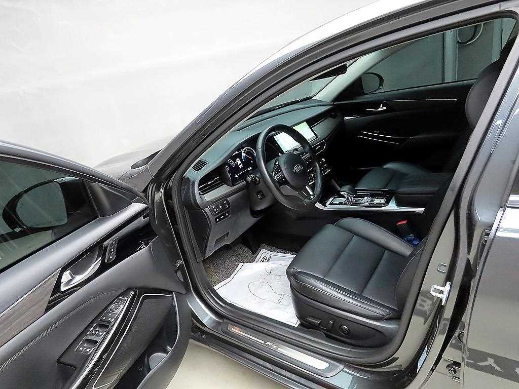 KIA K7 - Vista 7