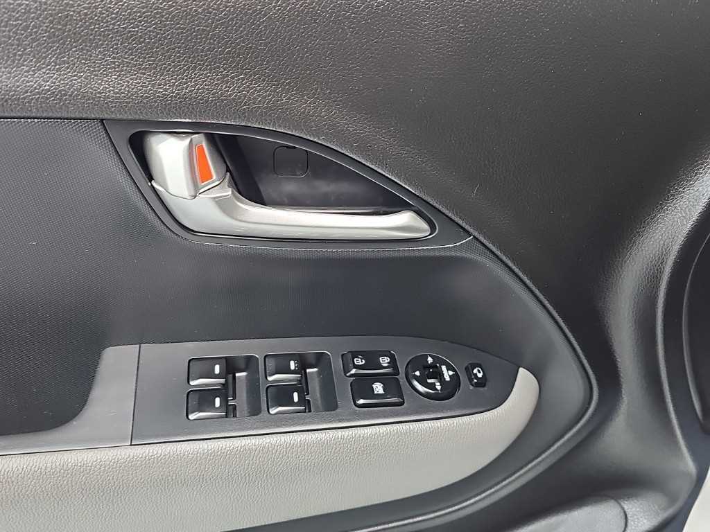 KIA Ray 2022 Blanco - Importación desde Corea - HF Imports Iquique - Foto 17