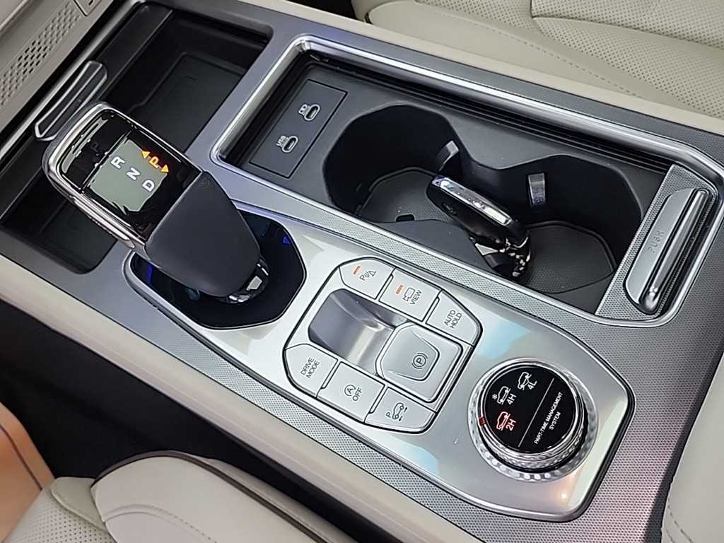 Ssangyong Rexton - Vista 10