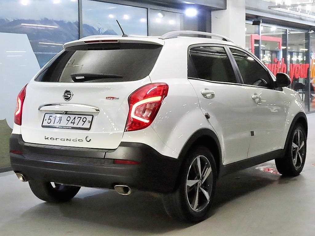 Ssangyong Korando - Vista 6