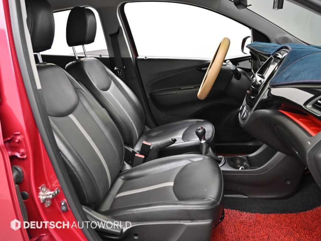 Chevrolet Spark - Vista 12