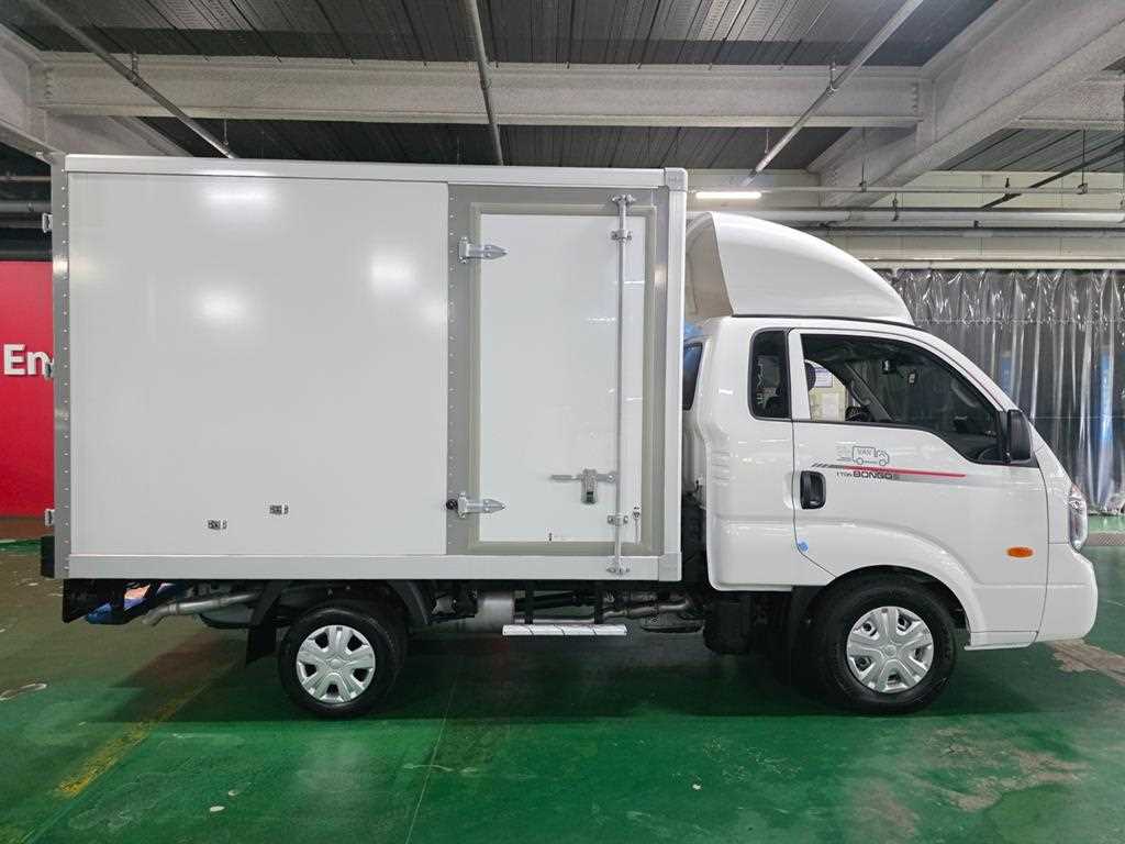 Small Truck Normal Box(High Deck) - Vista 8
