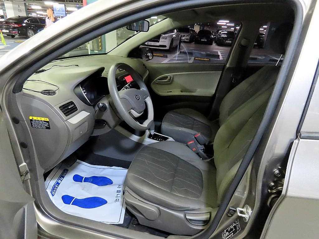 KIA Morning - Vista 8