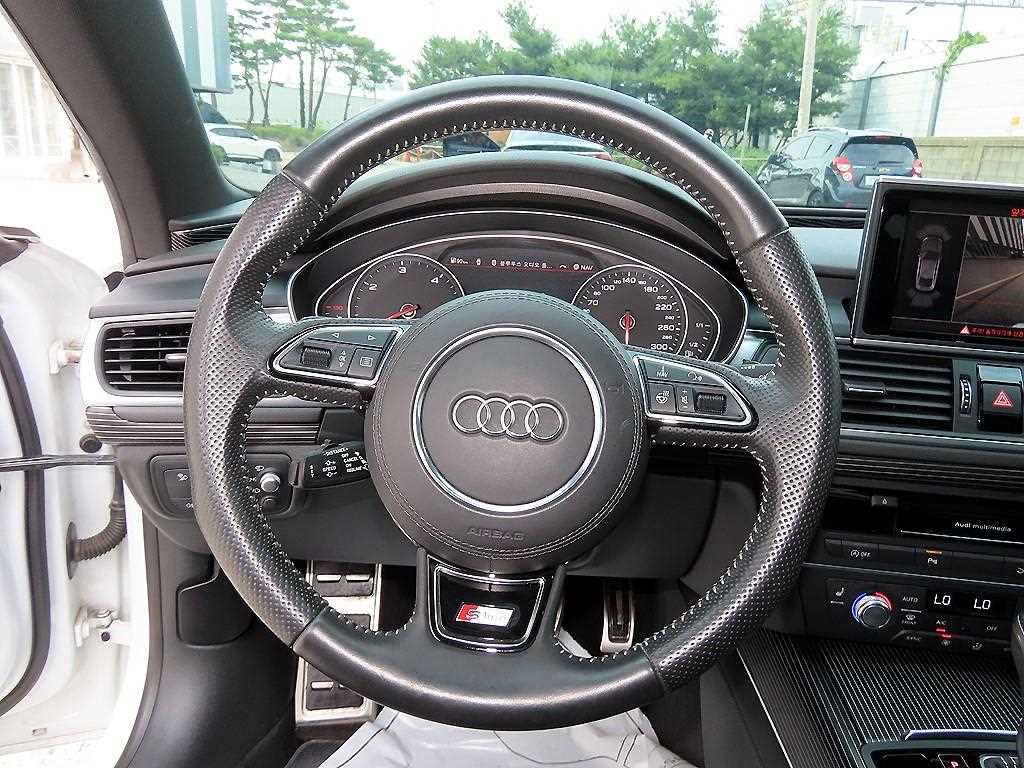 Audi A7 - Vista 10