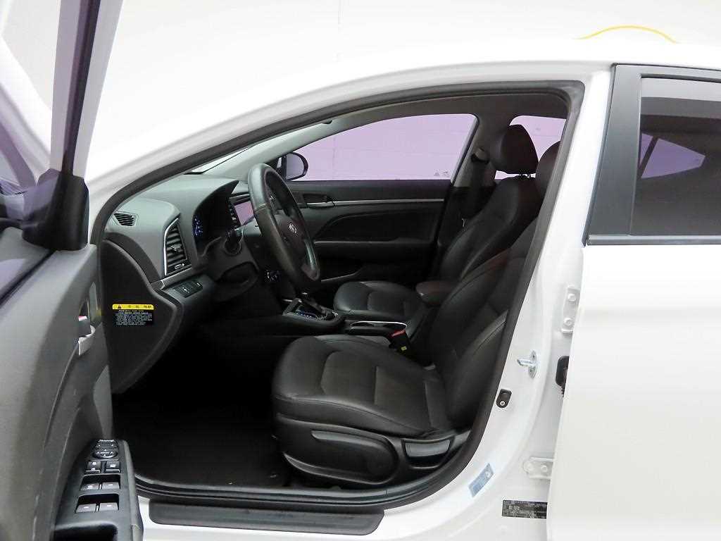 HYUNDAI Avante 2016 Blanco - Importación desde Corea - HF Imports Iquique - Foto 16