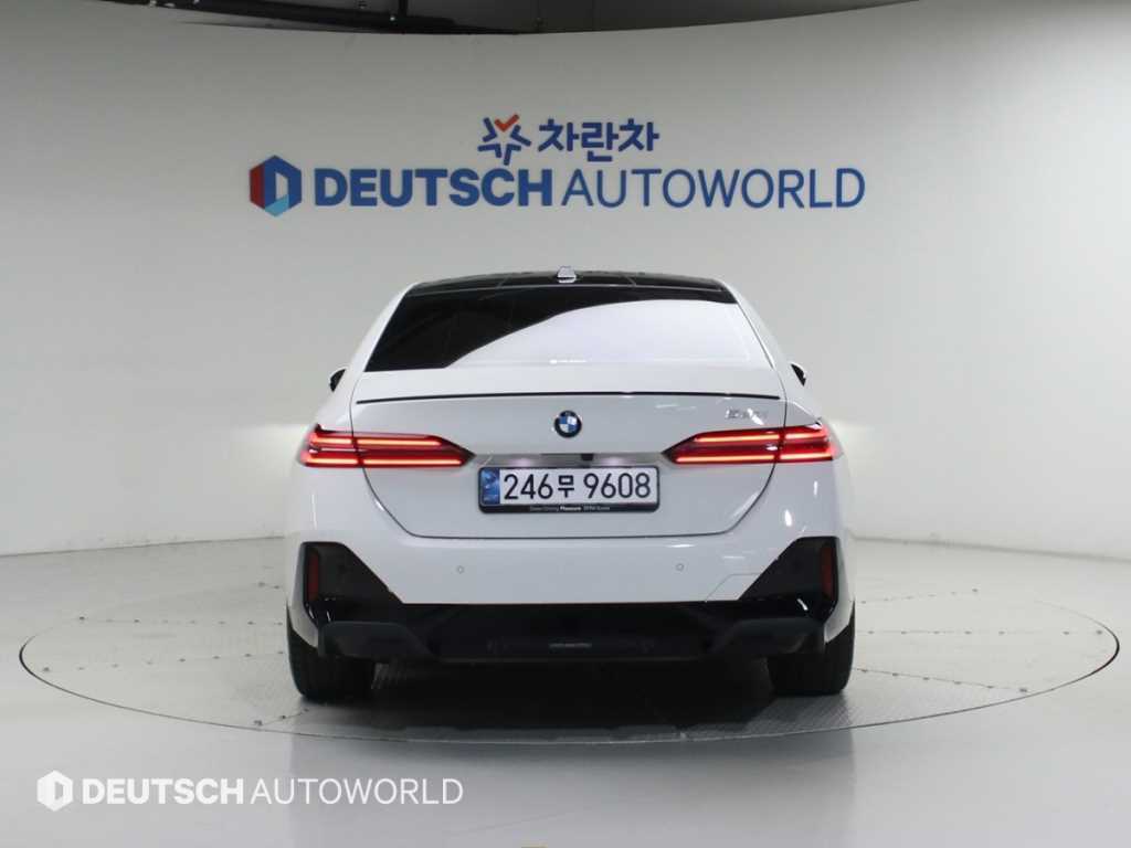 BMW 5 Series - Vista 6