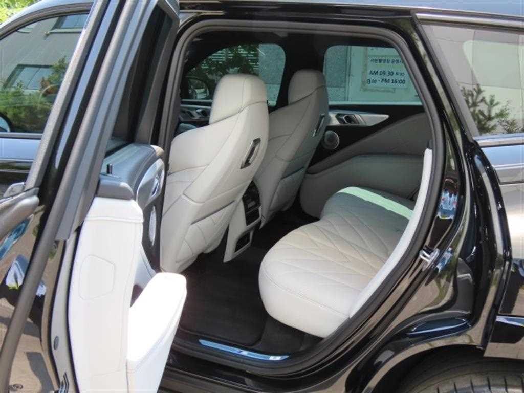 BMW XM 2025 Negro - Importación desde Corea - HF Imports Iquique - Foto 16
