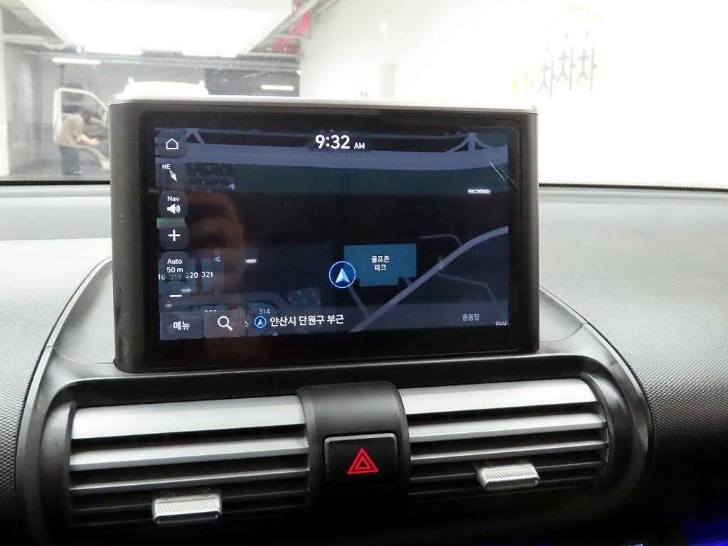 HYUNDAI Casper - Vista 11