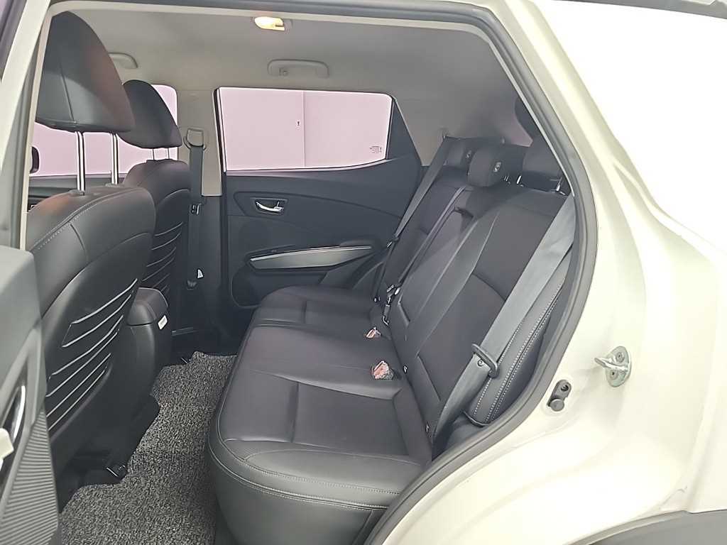 Ssangyong Tivoli 2020 Blanco - Importación desde Corea - HF Imports Iquique - Foto 14
