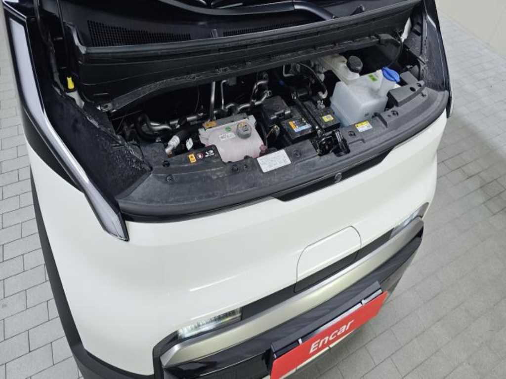 KIA PV5 - Vista 8
