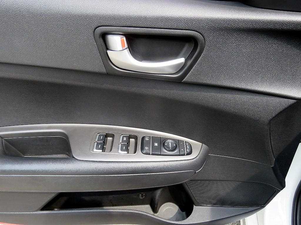 KIA K5 - Vista 10