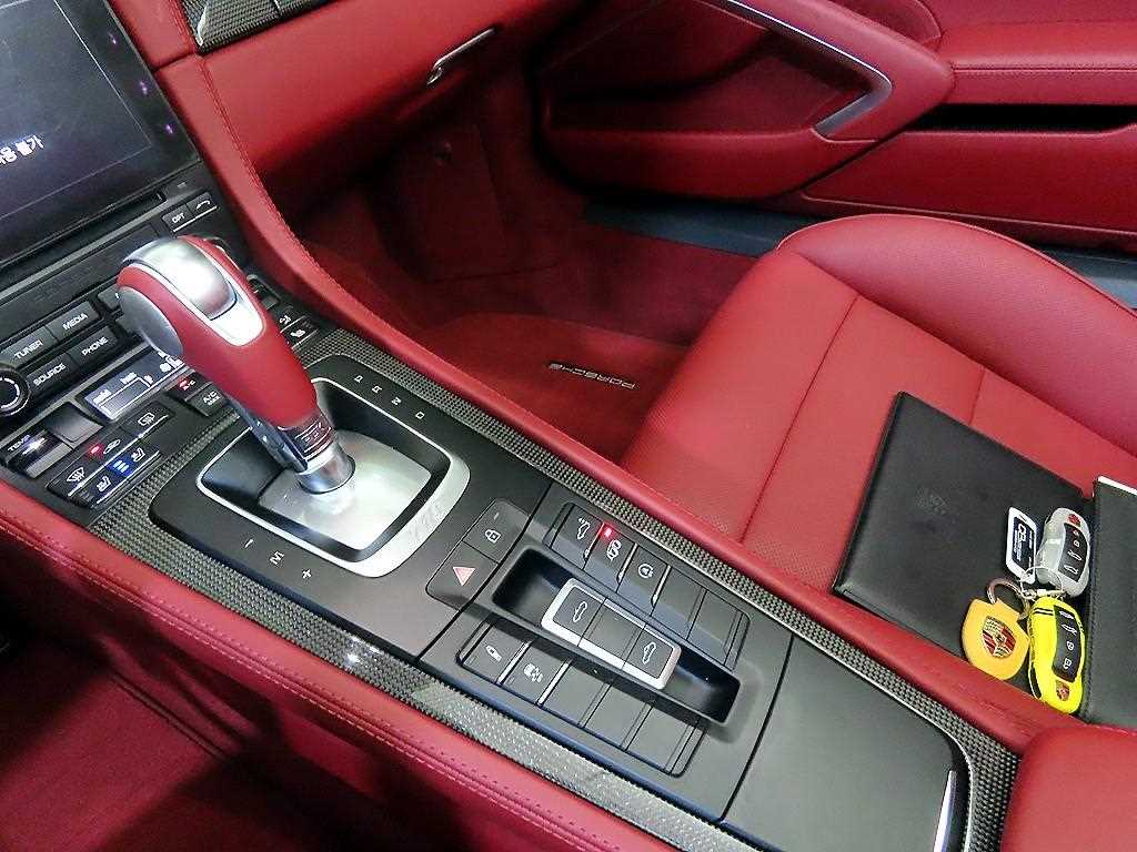 Porsche 718 2024 Amarillo - Importación desde Corea - HF Imports Iquique - Foto 16