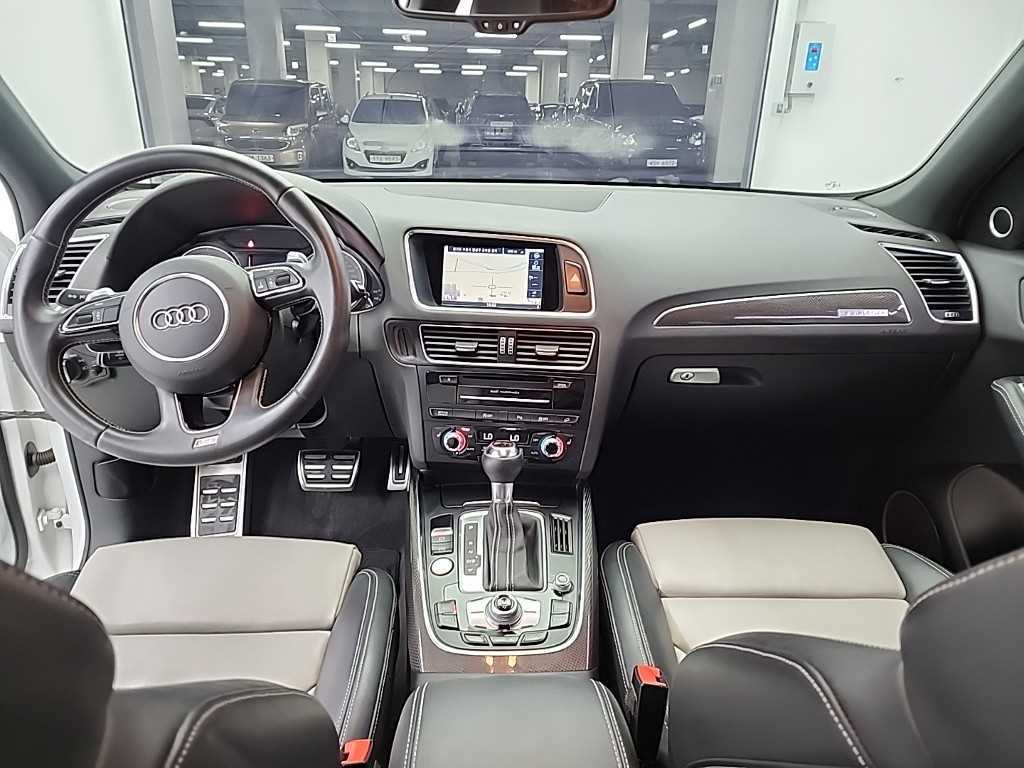 Audi SQ5 - Vista 9