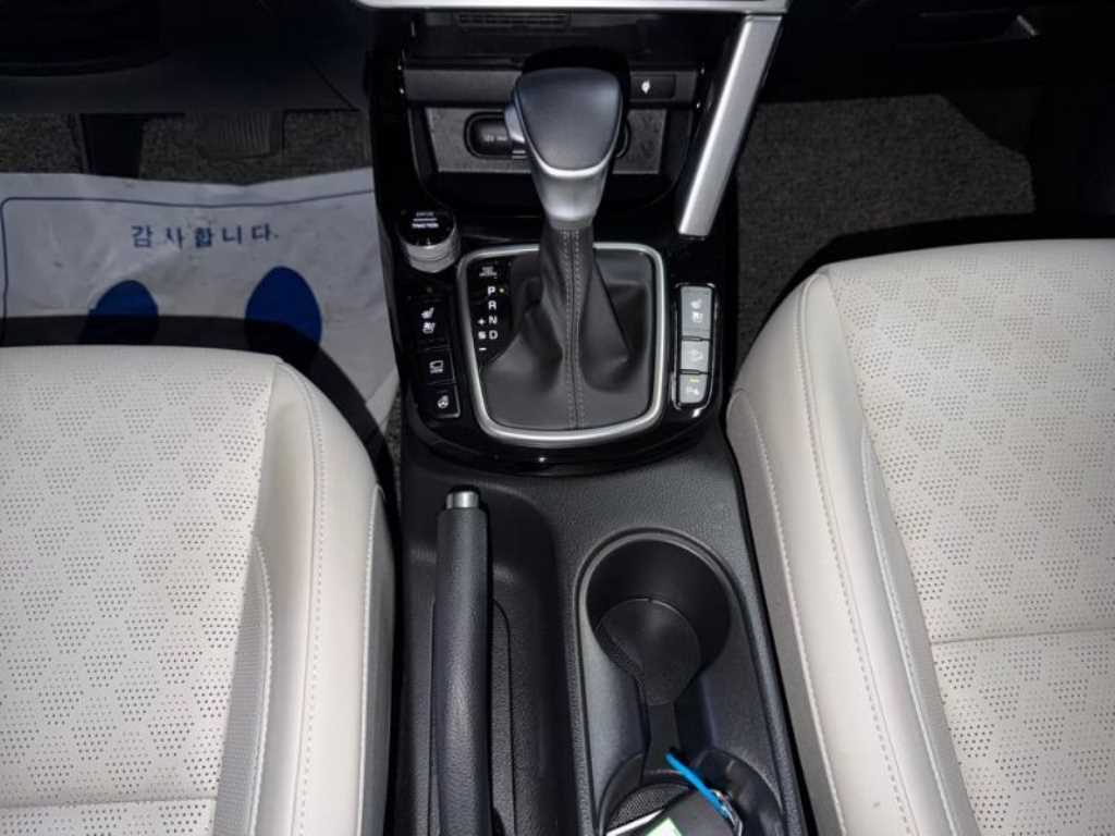 KIA Seltos 2022 Blanco - Importación desde Corea - HF Imports Iquique - Foto 13