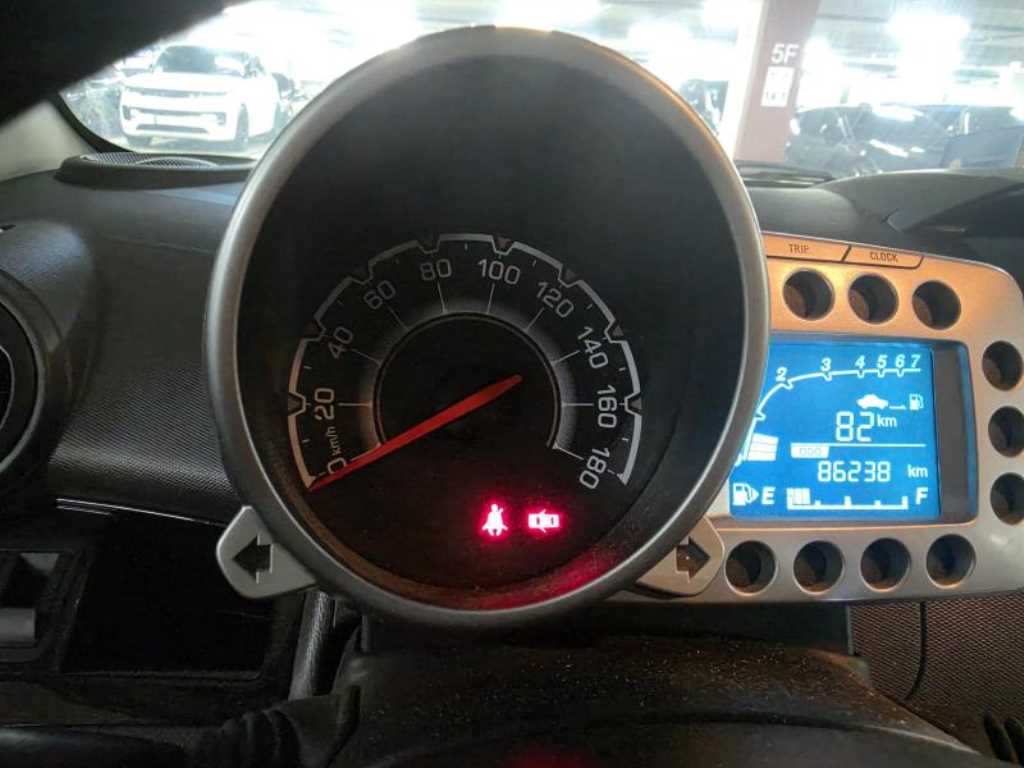 Chevrolet Spark - Vista 6
