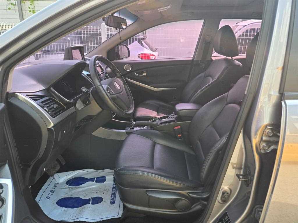 Ssangyong Korando - Vista 7