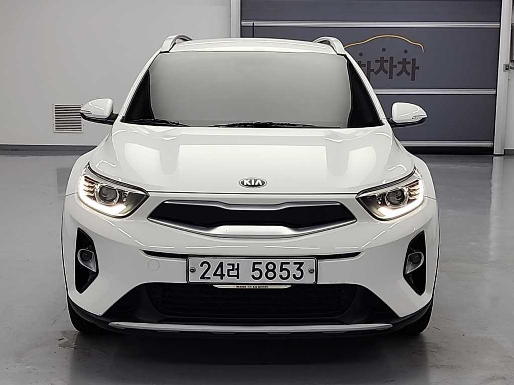 KIA Stonic - Vista 2