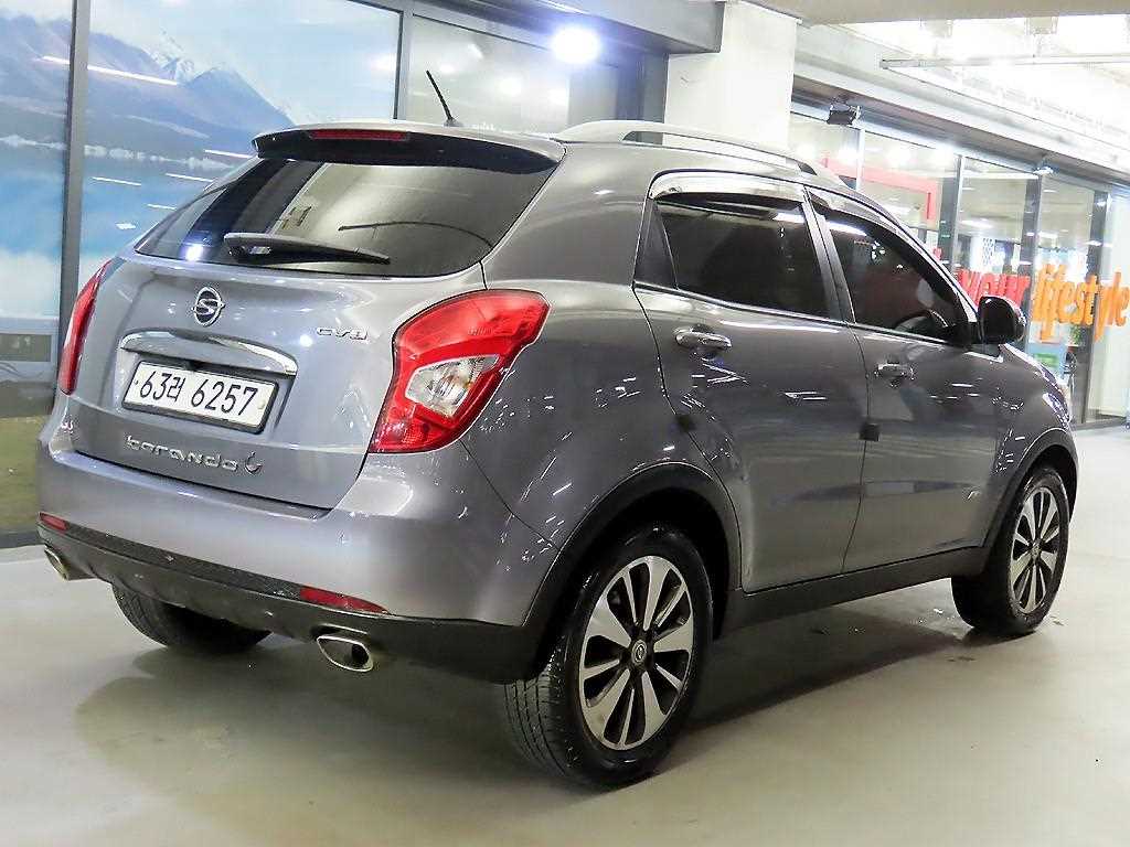 Ssangyong Korando - Vista 6
